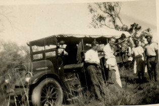 Br Stracke and truckwith flat tyre